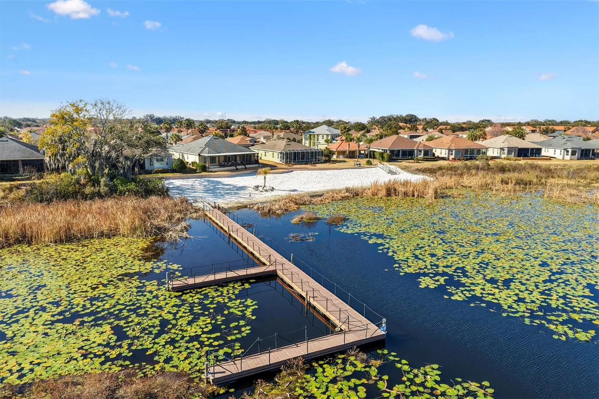 5415 Admiral Way Oxford FL 34484