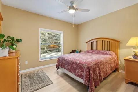 5415 Admiral Way Oxford FL 34484