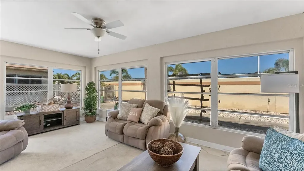 3613 57th Avenue Drive W Bradenton FL 34210