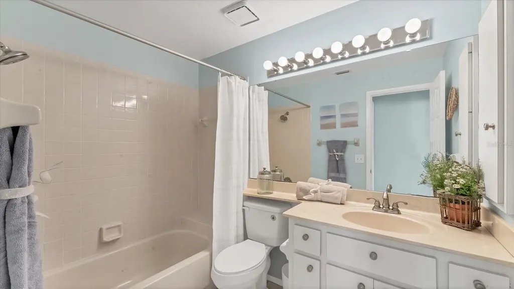 3613 57th Avenue Drive W Bradenton FL 34210