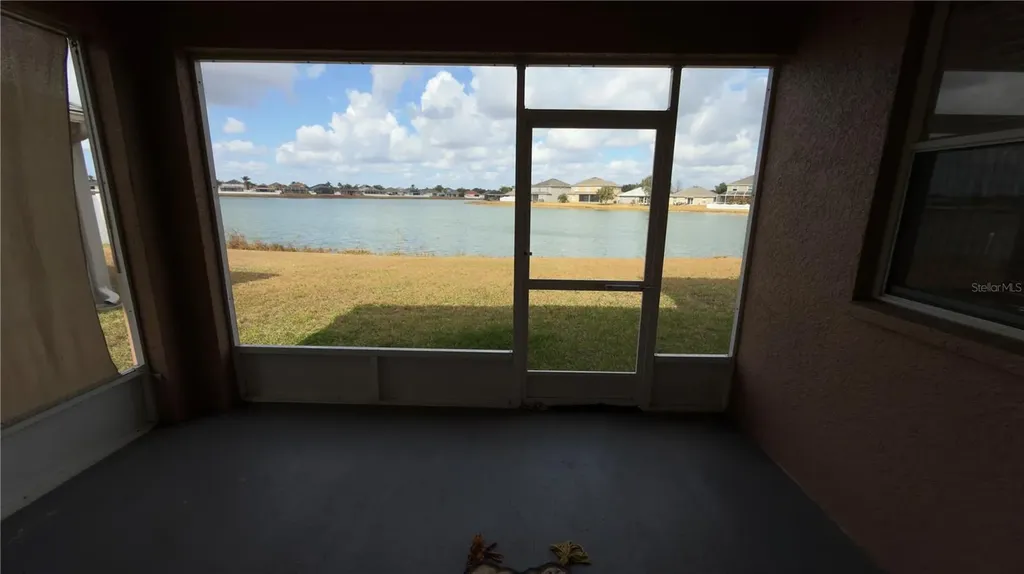 31405 Triborough Drive Wesley Chapel FL 33545