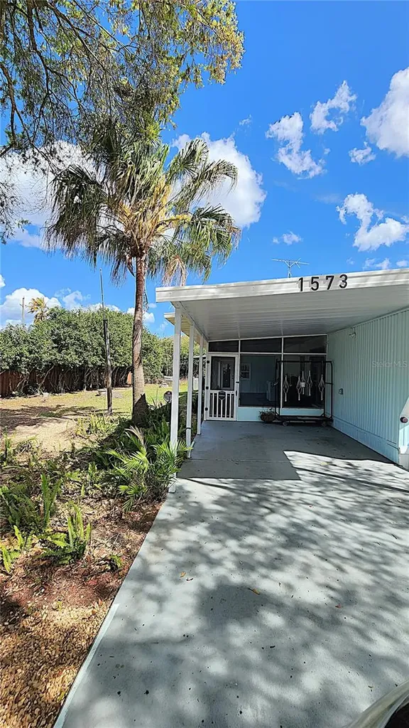 1573 N Arkansas Terrace Hernando FL 34442