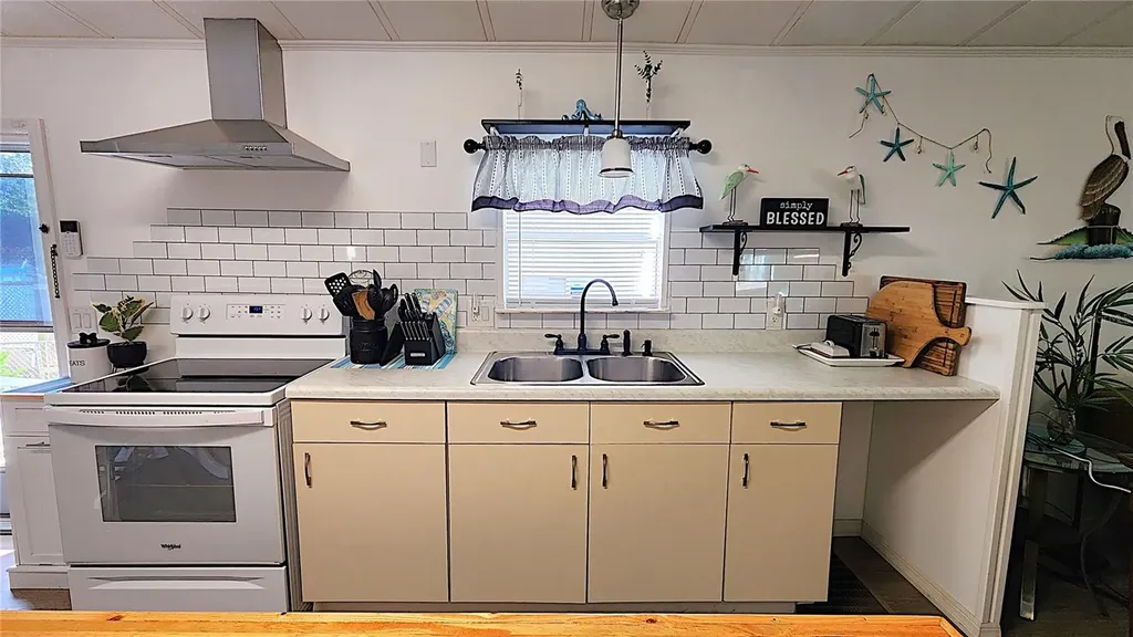 1573 N Arkansas Terrace Hernando FL 34442
