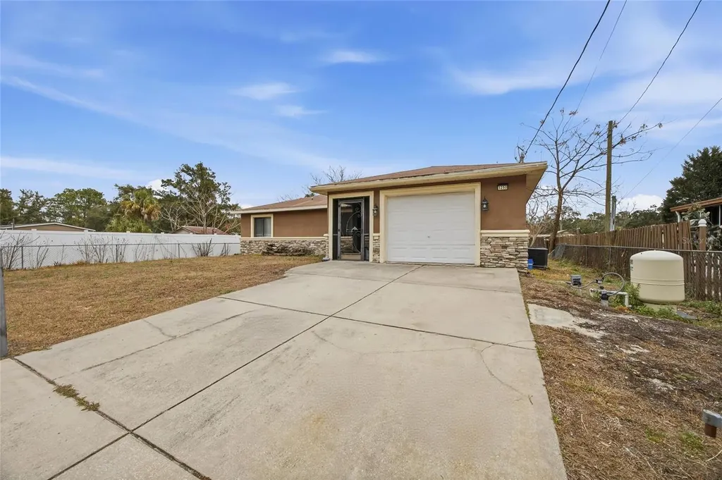 Spring Hill FL 34606