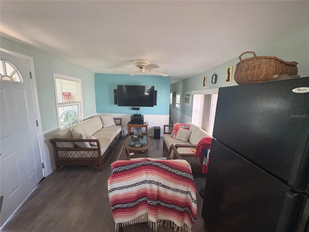 12766 Seminole Boulevard Largo FL 33778