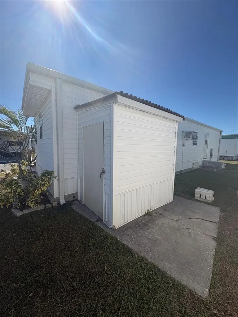 12766 Seminole Boulevard Largo FL 33778