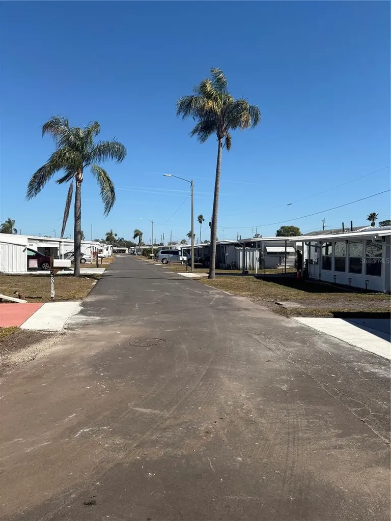 12766 Seminole Boulevard Largo FL 33778