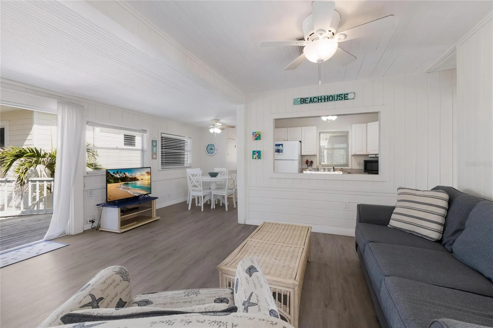 3007 Avenue F Holmes Beach FL 34217
