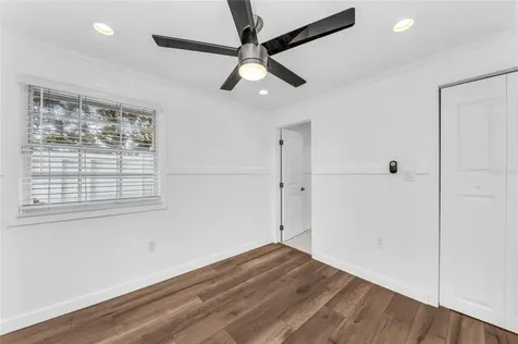 3007 Avenue F Holmes Beach FL 34217