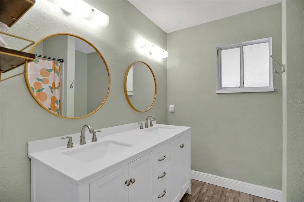 1355 Taylor Road W Deland FL 32720