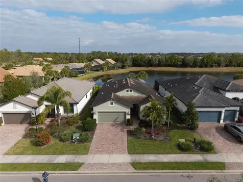 6717 Chester Trail Bradenton FL 34202