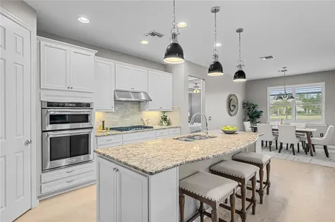 6717 Chester Trail Bradenton FL 34202