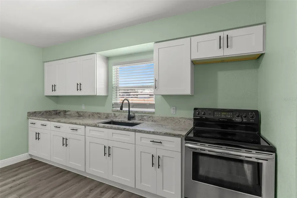 73 High Street Winter Haven FL 33880