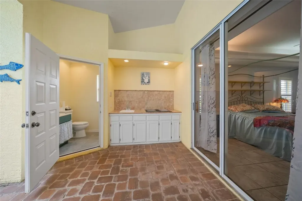 8452 Eagle Preserve Way Sarasota FL 34241