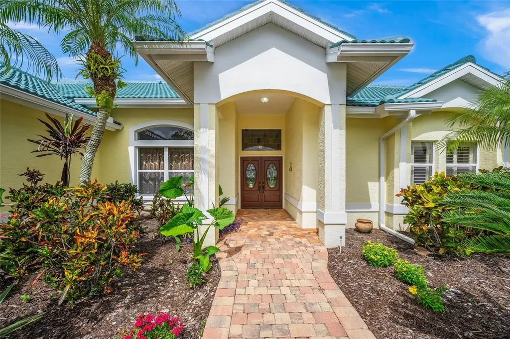 8452 Eagle Preserve Way Sarasota FL 34241