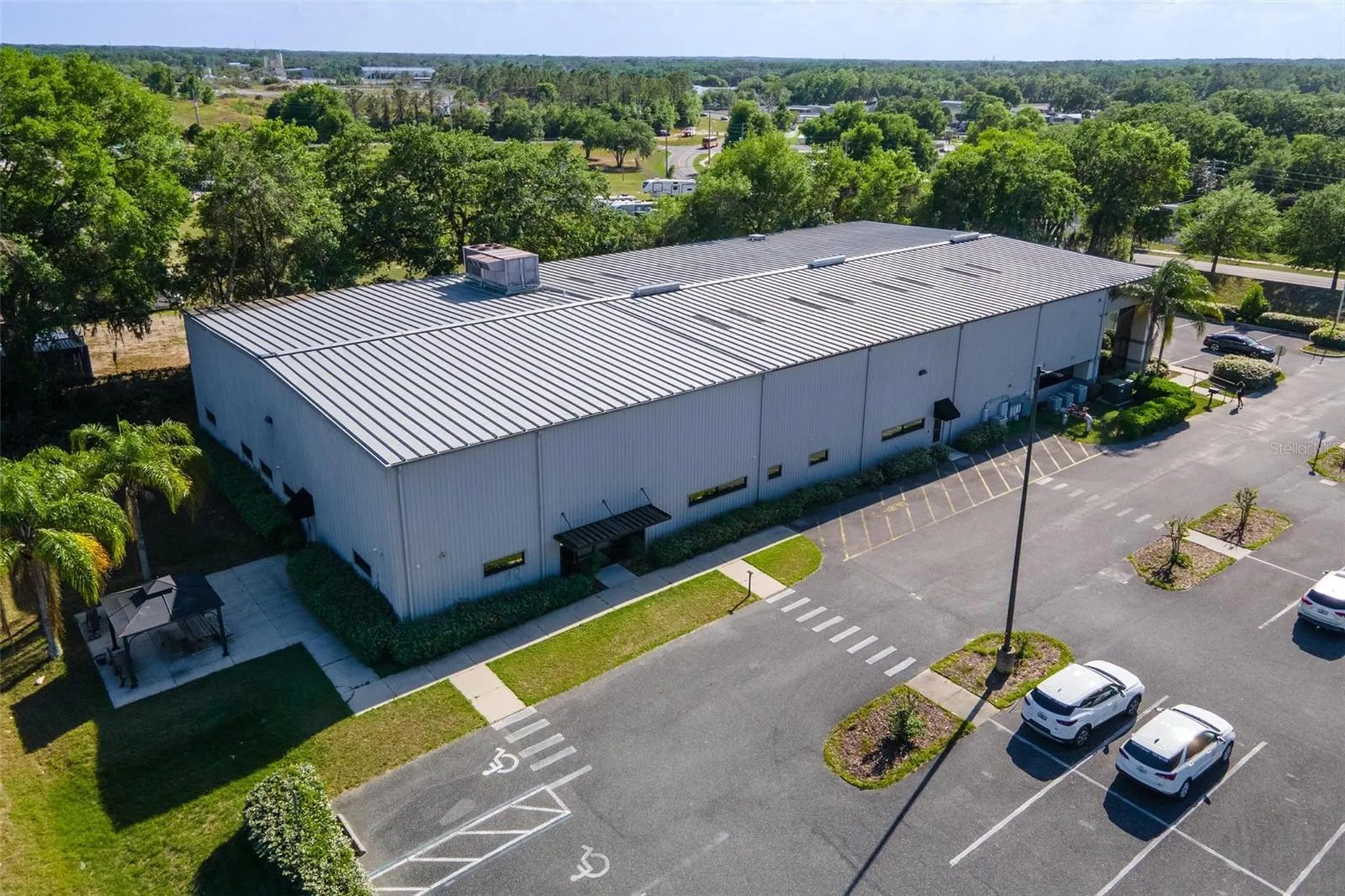 1904 Thomas Avenue Leesburg FL 34748