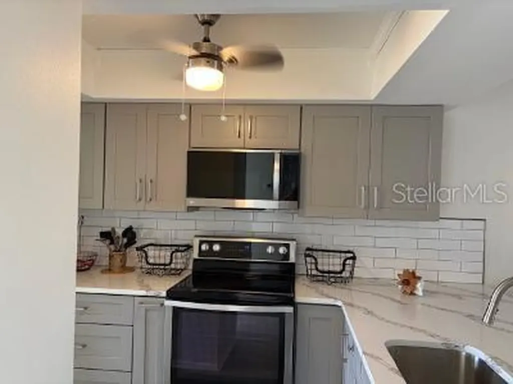 9860 62nd Terrace N St Petersburg FL 33708