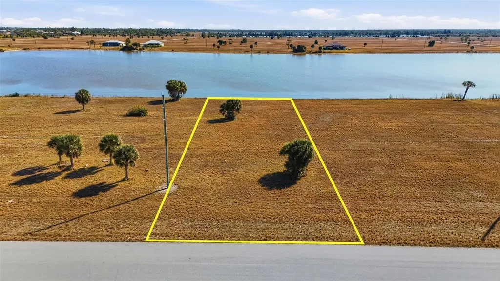 32 Yellowhammer Drive Placida FL 33946
