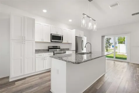 1276 Pierce Street Clearwater FL 33756