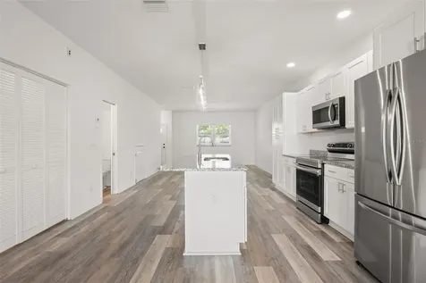 1276 Pierce Street Clearwater FL 33756
