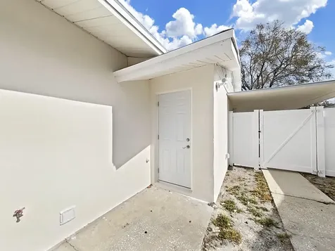 4928 Shetland Avenue Tampa FL 33615