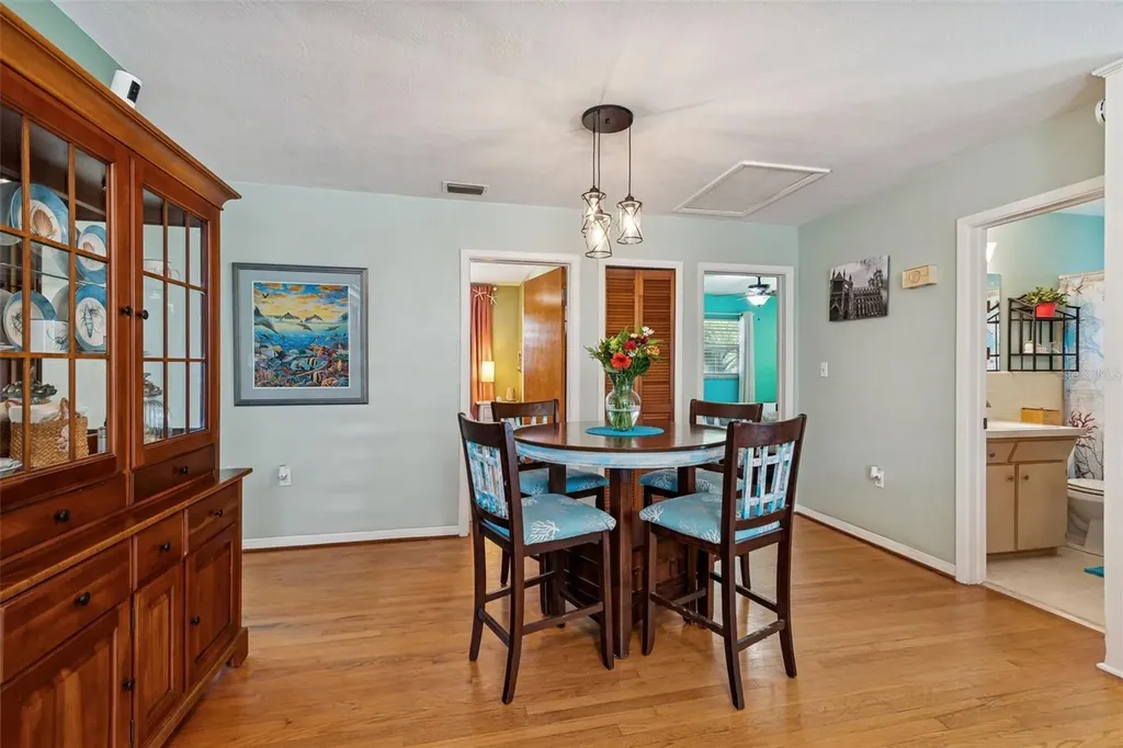 5300 6th Street S St Petersburg FL 33705