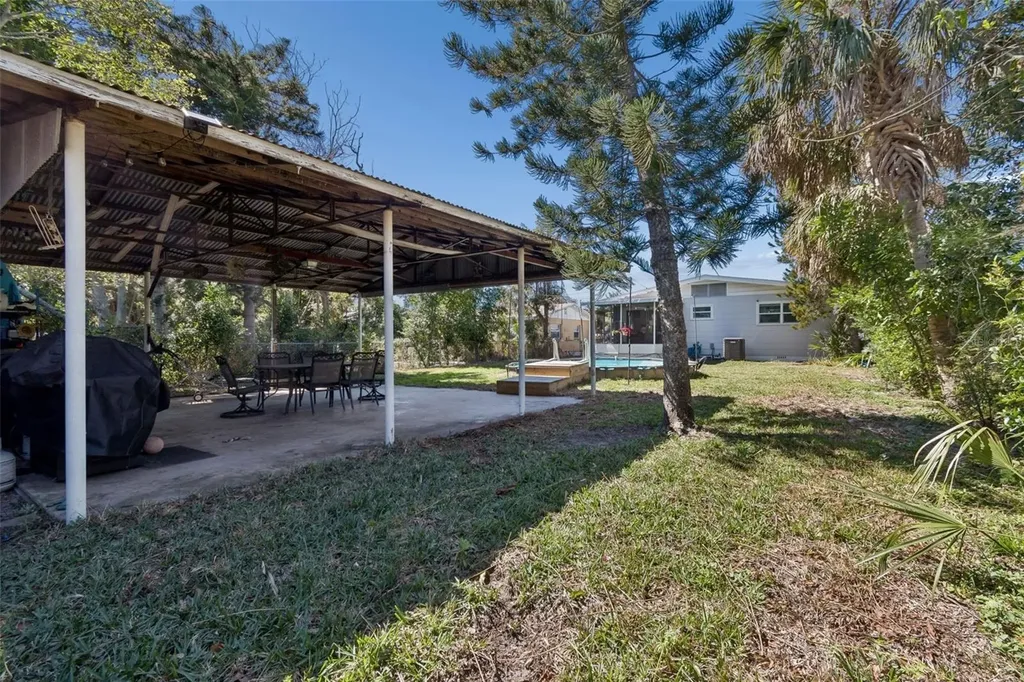5300 6th Street S St Petersburg FL 33705