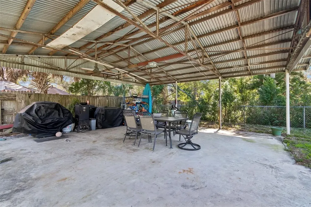 5300 6th Street S St Petersburg FL 33705
