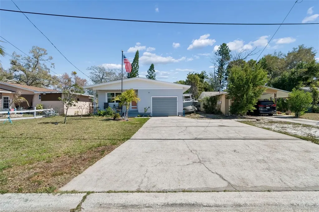 5300 6th Street S St Petersburg FL 33705