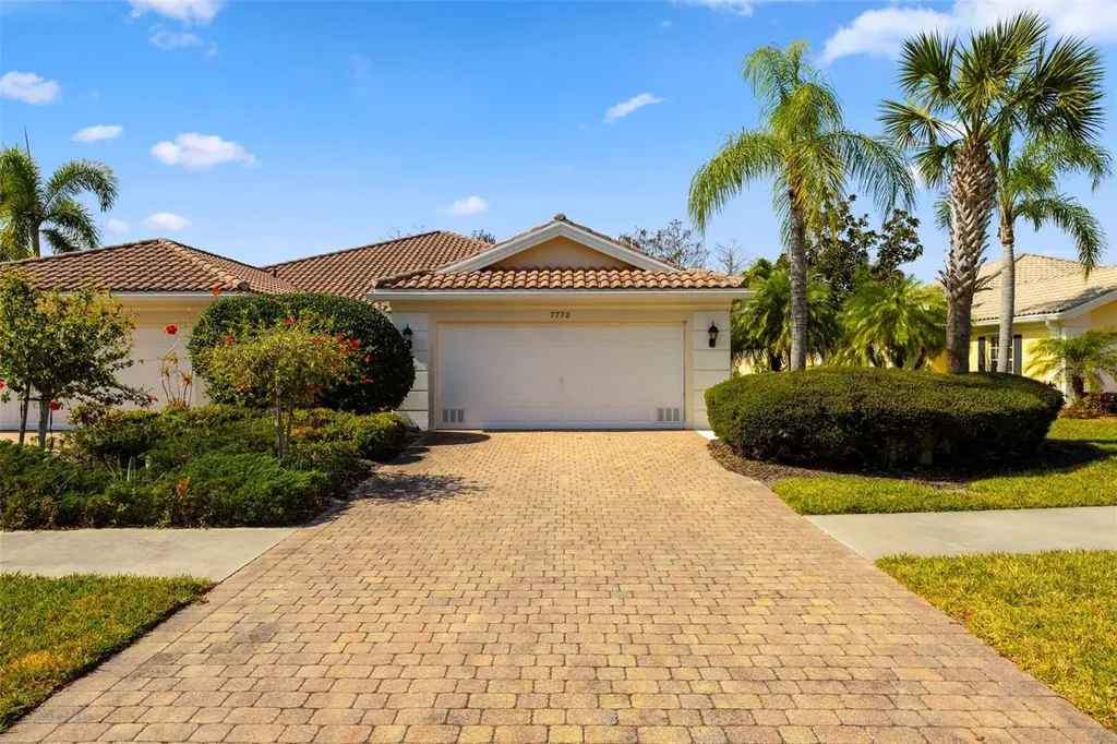 7772 Camminare Drive Sarasota FL 34238