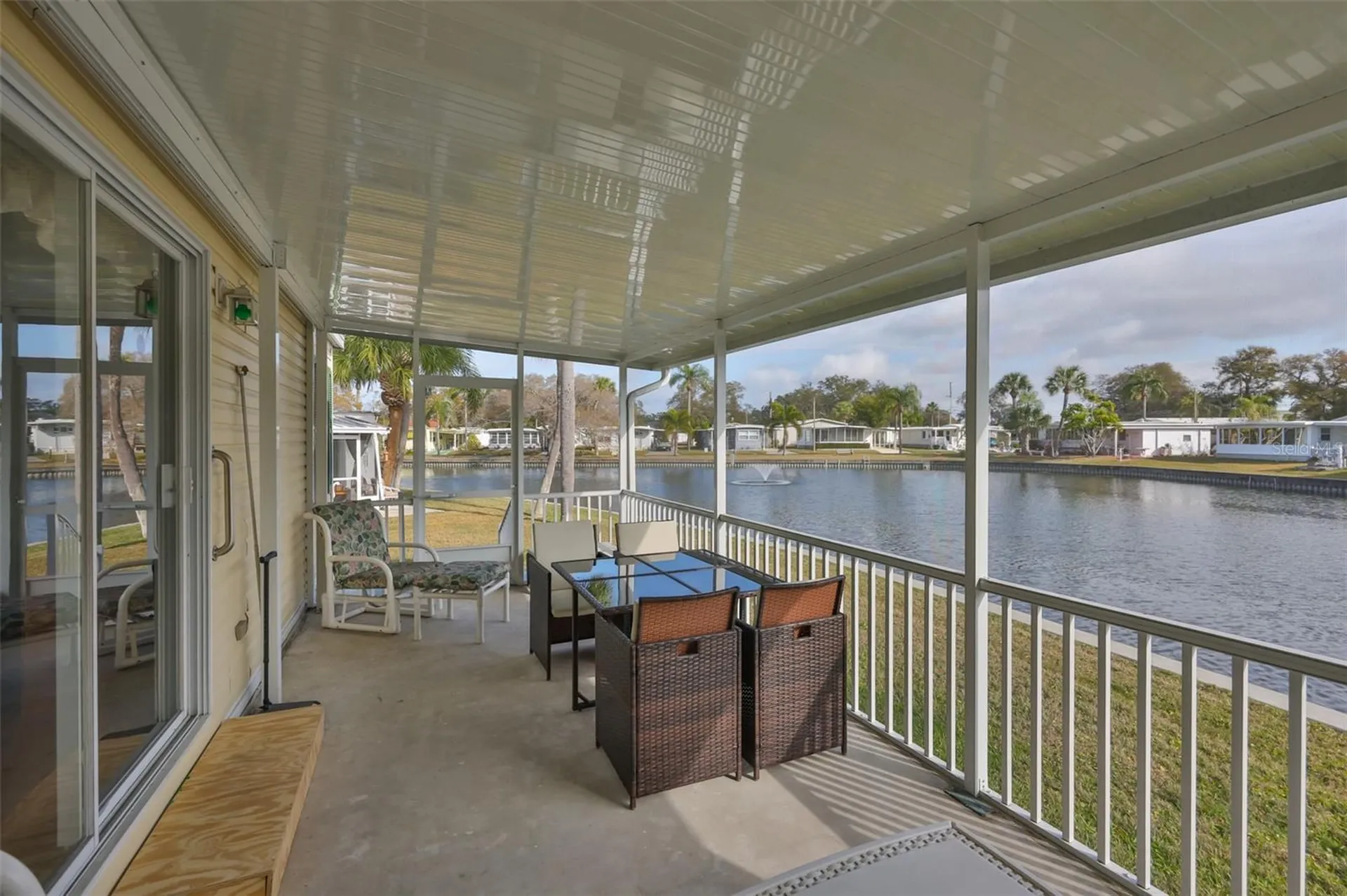 980 7th Street NW Largo FL 33770