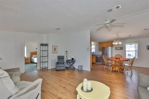 980 7th Street NW Largo FL 33770