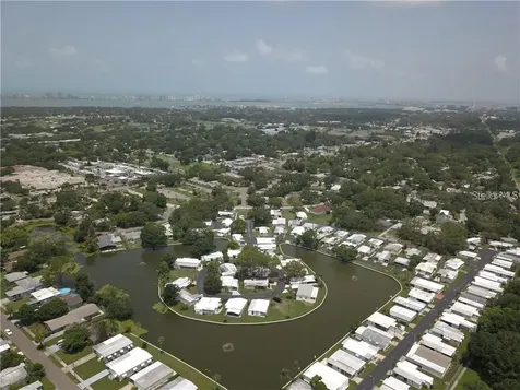 980 7th Street NW Largo FL 33770