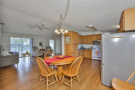 980 7th Street NW Largo FL 33770