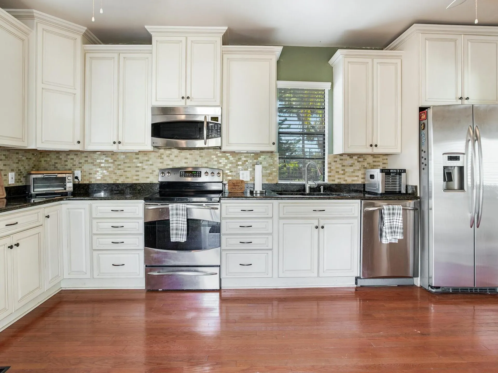 210 N Grosse Avenue Tarpon Springs FL 34689