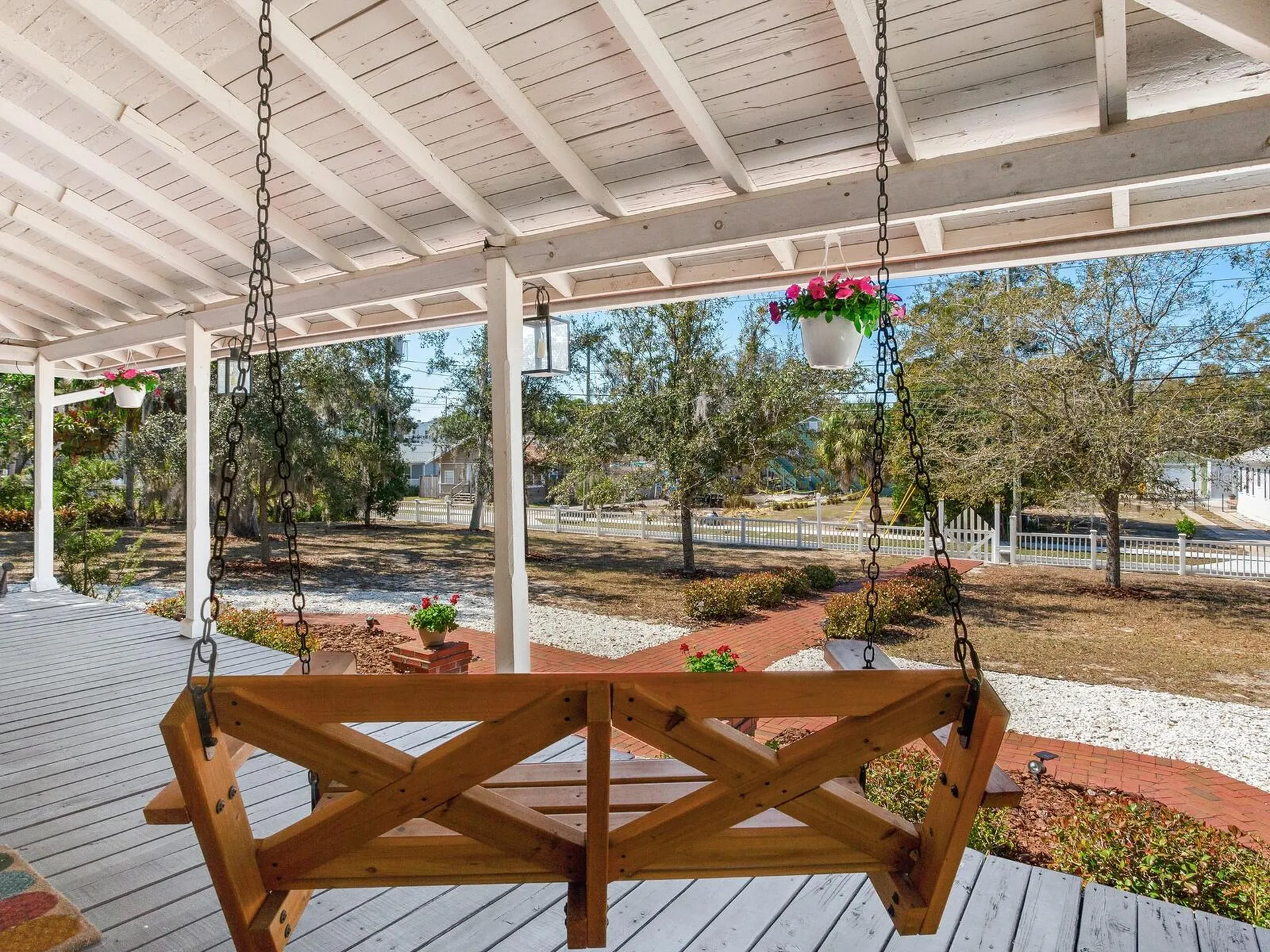 210 N Grosse Avenue Tarpon Springs FL 34689