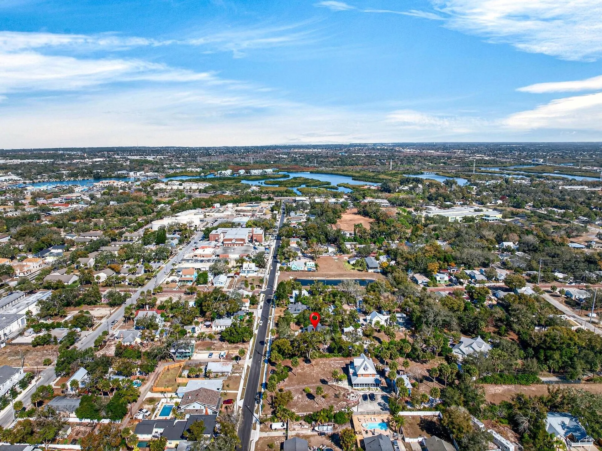 210 N Grosse Avenue Tarpon Springs FL 34689