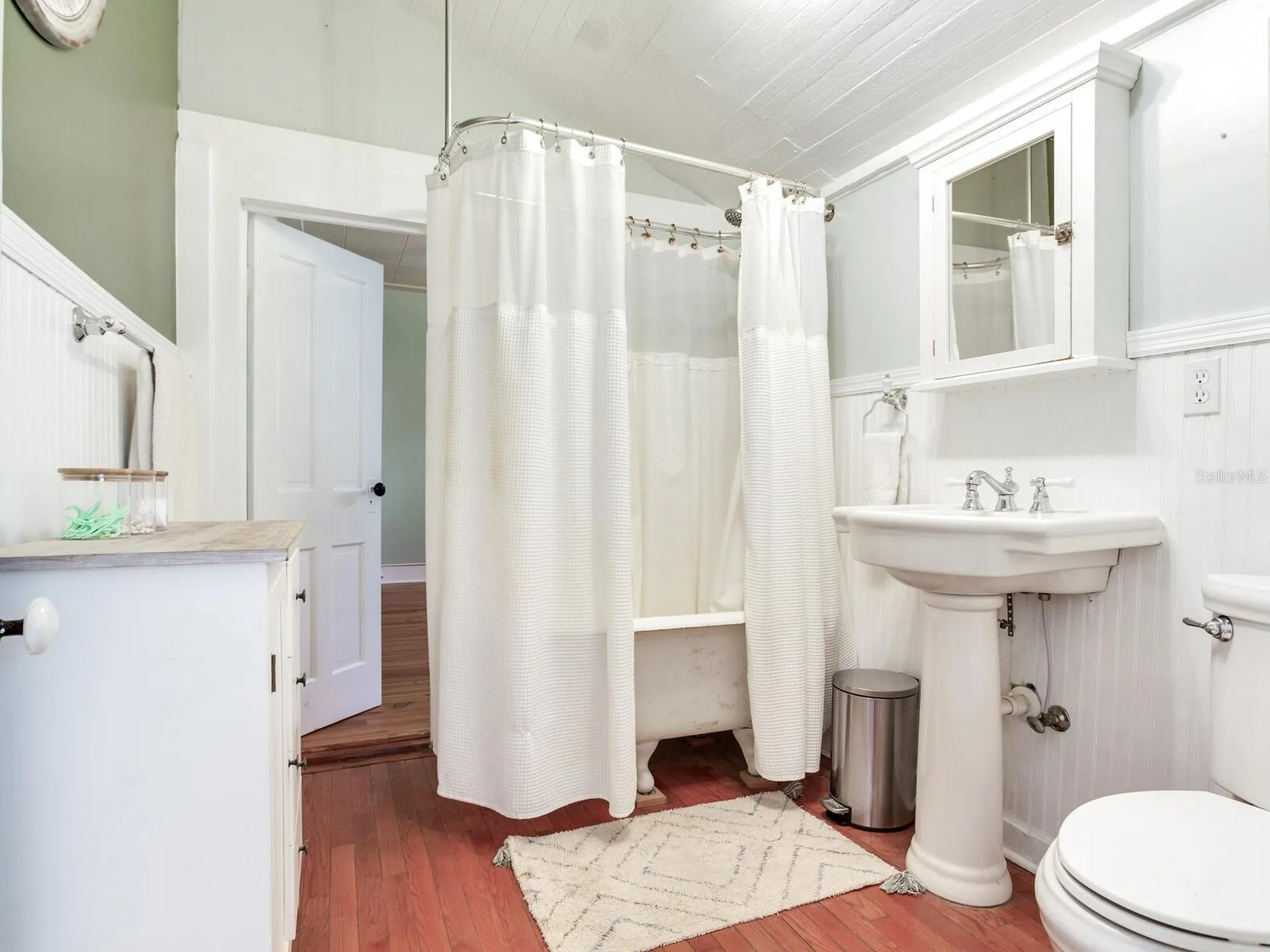 210 N Grosse Avenue Tarpon Springs FL 34689