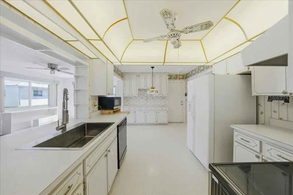 10197 44th Street N Pinellas Park FL 33782