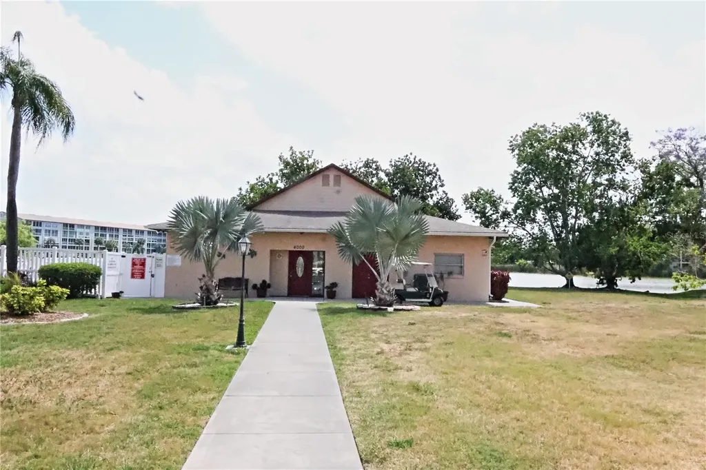 4154 Heron Way Bradenton FL 34205