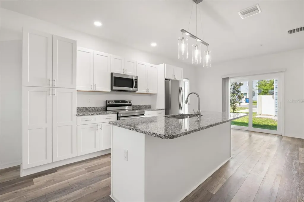 1272 Pierce Street Clearwater FL 33756