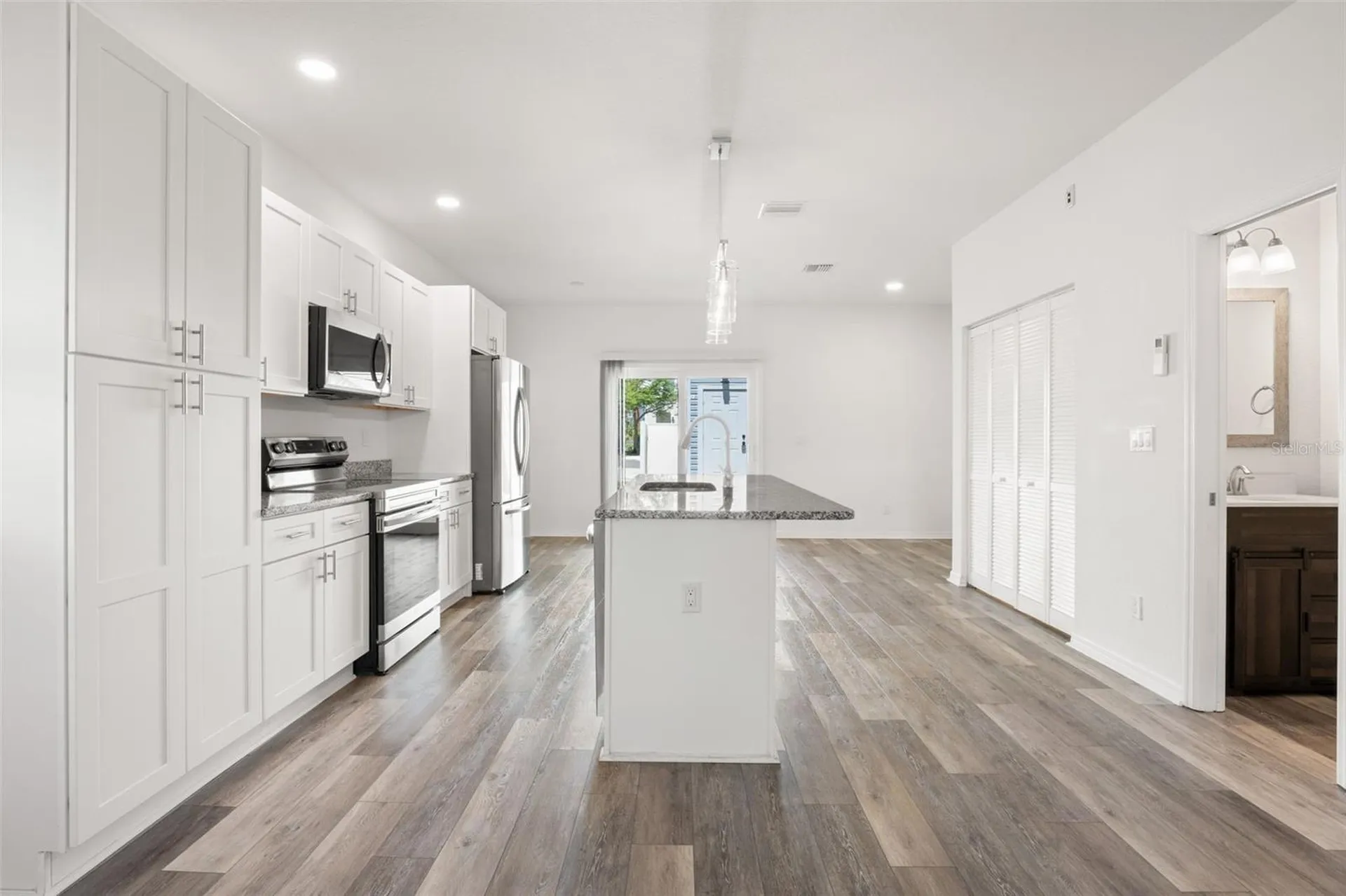 1272 Pierce Street Clearwater FL 33756