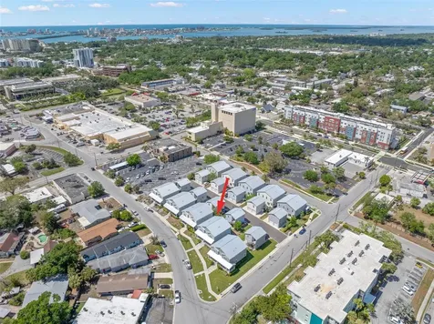 1272 Pierce Street Clearwater FL 33756