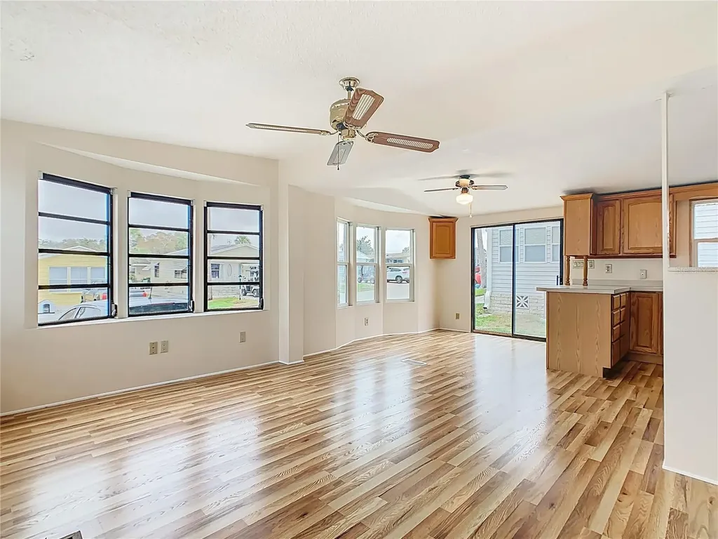 9705 Lake Bess Road Winter Haven FL 33884