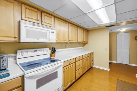 6265 Sun Boulevard St Petersburg FL 33715