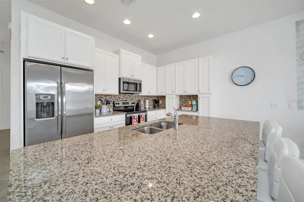 147 Captiva Drive Davenport FL 33896