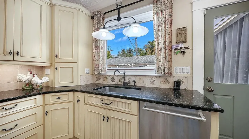 1751 Floyd Street Sarasota FL 34239