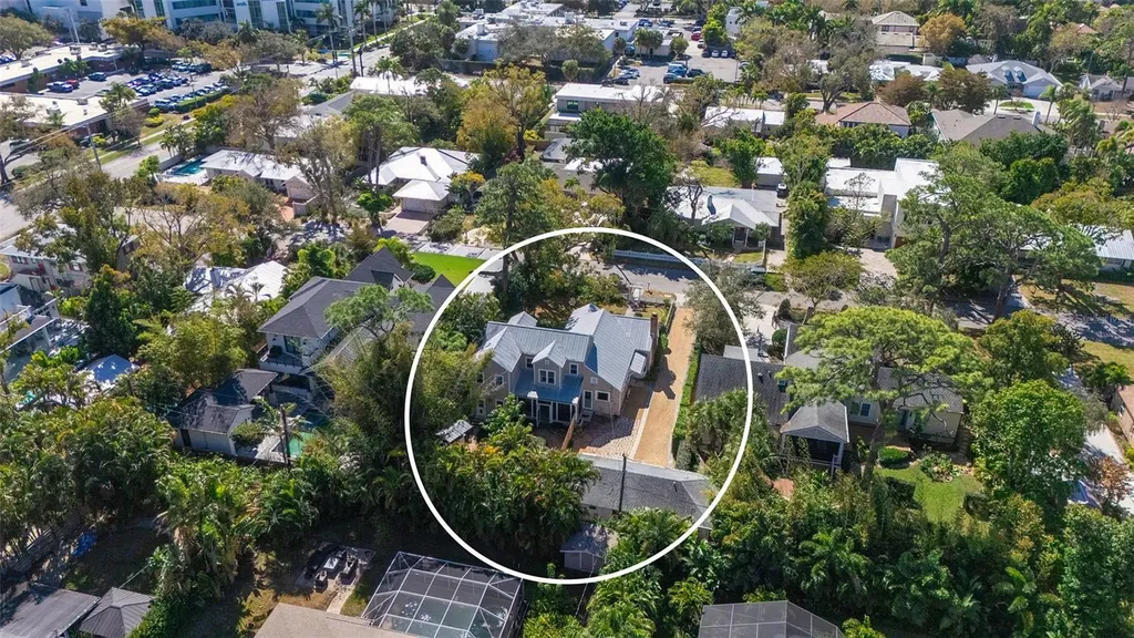 1751 Floyd Street Sarasota FL 34239