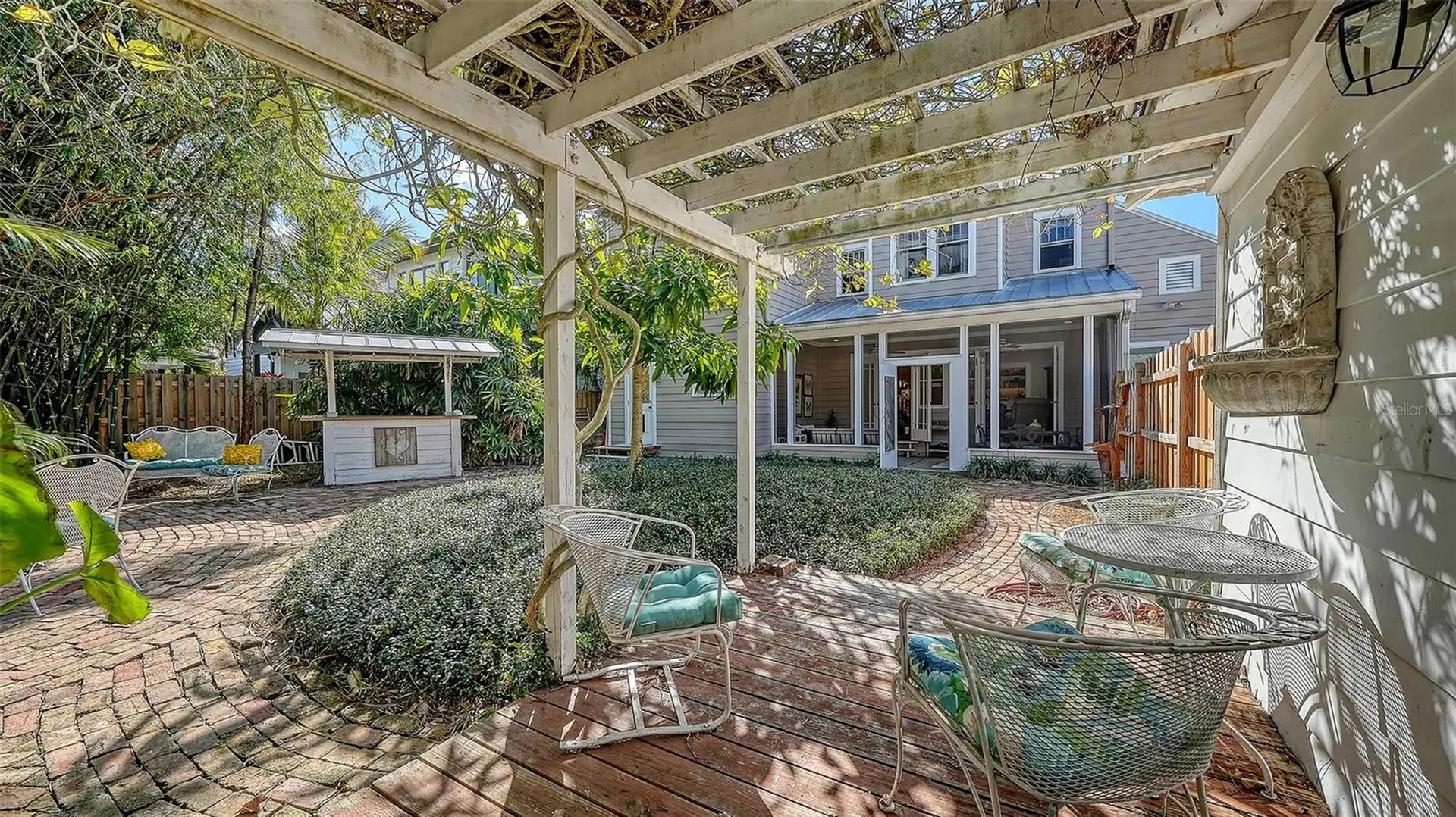 1751 Floyd Street Sarasota FL 34239