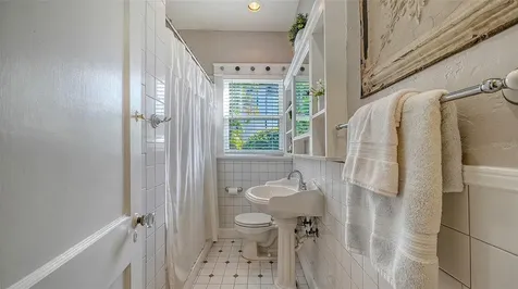 1751 Floyd Street Sarasota FL 34239